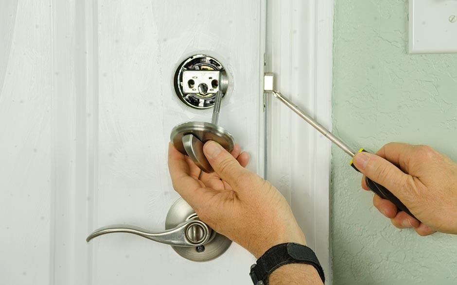 blindage de porte prix Égly